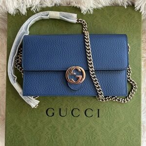 🎁 NWOT Gucci Leather Interlocking GG Chain Wallet Caspian Blue